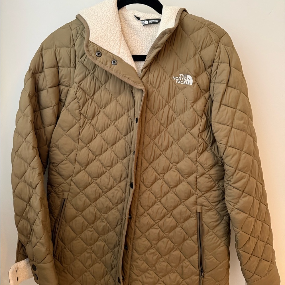 The North Face Quilted Jacket in Army Green